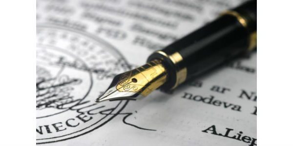 commercial litigation solicitor