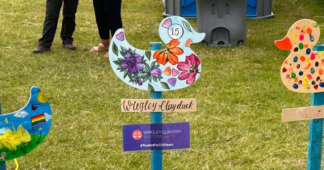 wrigley-clayduck-saddleworth-duck-race-wrigley-claydon